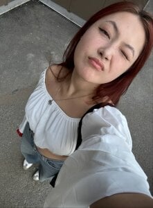 Frences_Eyes Jiggle Pic 3