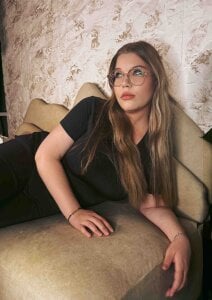 MonaKeli Public Pic 3