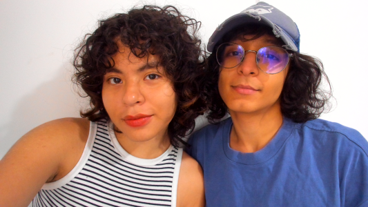 Next_DoorDuoPublic Bild