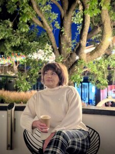 NelyGratitu Public Pic 4