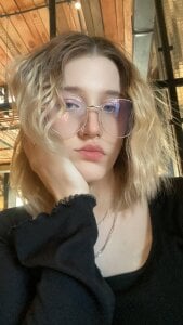 mally_luxxx Midnight in Montmartre Pic