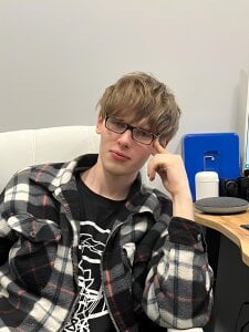 Fredd_Xanders Cute me Pic 3