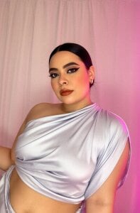 Monserratt_J kullanıcısının ❤️‍🔥“Subtlely, confidently, and completely me.” albümü -  3 fotoğraf