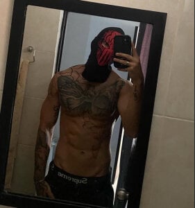 vanhelcy Public Pic 5