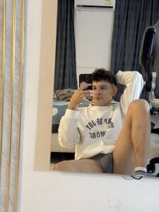 Nathan_Bluee Cute boy? รูป 