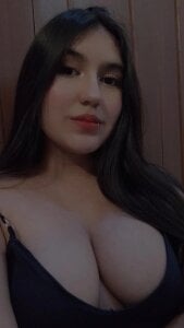 LexiiBloom the most beautiful bloom 🌹🌻 Bilde