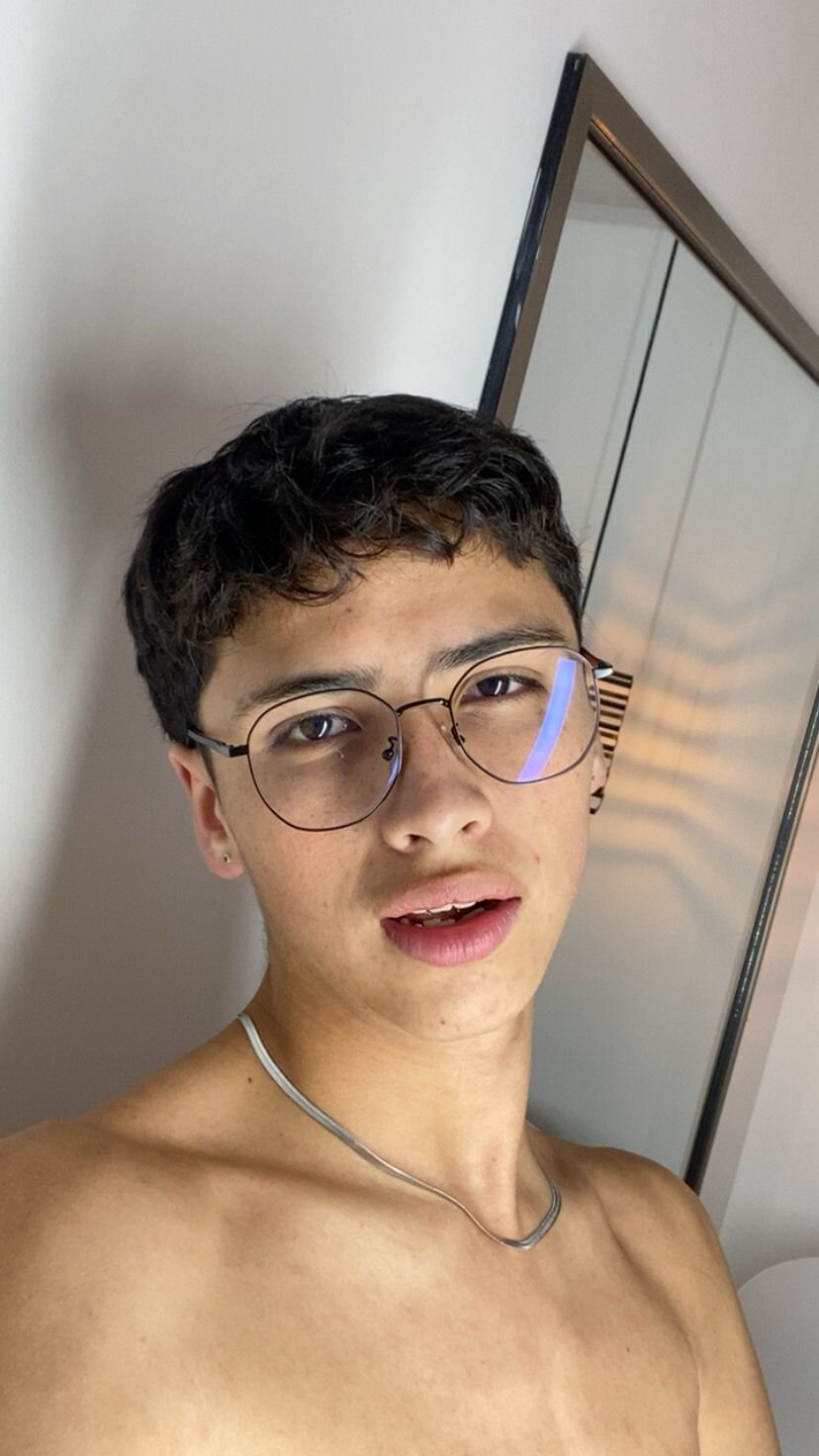 JoshClaarktt Trendaava kuva 3213