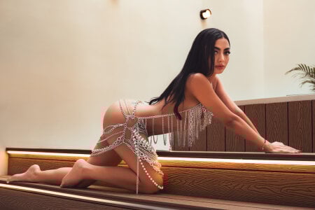 SHANONCLARK Delicacy that ignites Pic