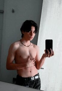 MichaelPhanton18 Public Pic 3