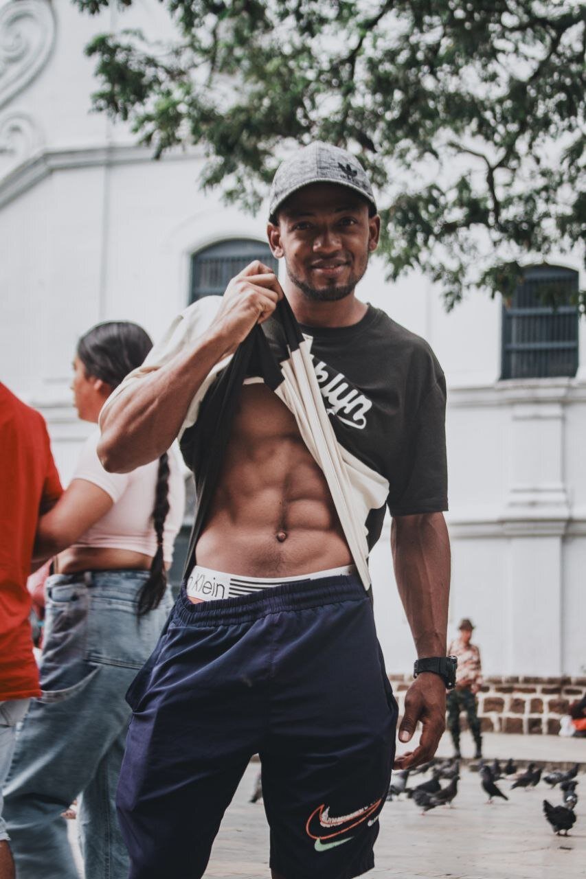 Stevenbrand 님의 트렌드 중인 사진  1926개