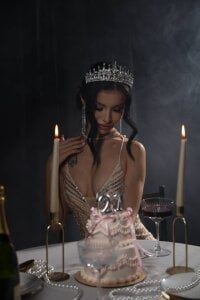 Sakura__frostt princess of the world 👑 Pic 3