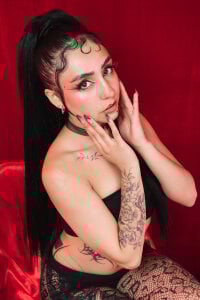 MaveParks_ Can I be your gift? 💖 Foto 3