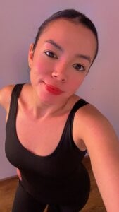 hillary_chen 😏 Pic 7