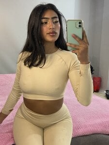 Parys_Hot Luisa 🫶🏽 Εικόνα