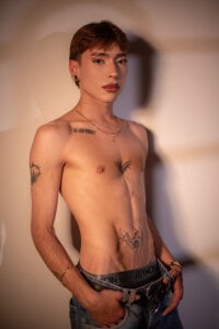 NathanaelFoxsexy petit guy图片