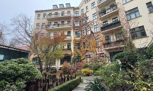 CelinaWintour BERLIN GERMANY Pic 3