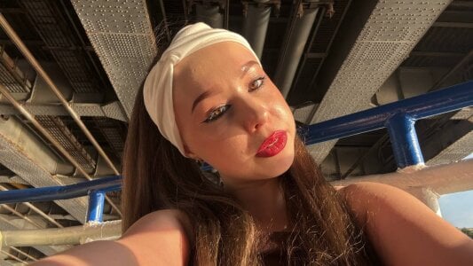 alise-kytty Public Pic 6