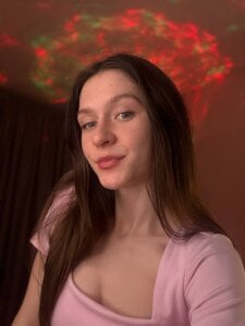 MinaMancilla little flower Hình 4