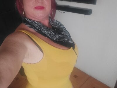 Miss-tetas Public Pic 3