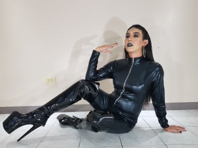 PalomaSmith leather Pic
