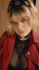 Mariana_velezz Me! 🖤😼 Pic 7