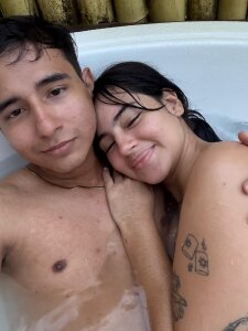 DereckxSophia Public Pic