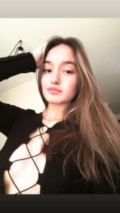 Selfie od DollieDerwin  2 snímek