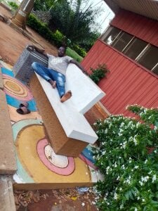 ZOUGAOLIVIER1 More money Pic 4