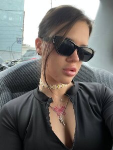 SarahHunnye Public Poză 6