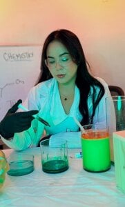 _Victoria_CollinsPleasure experiments Bild