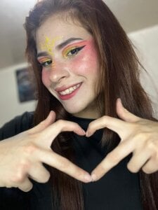 Jessi_Walker: Look at me closely… 🥰 ( 4 фото)