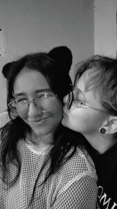 ElectricNights: Kisses ( 3 фото)