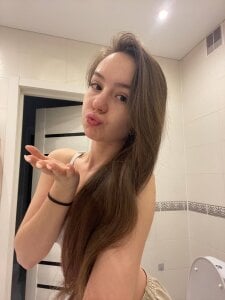 LisaSmiths meow Pic 3