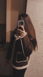 MyeshaKorsak Public Poză