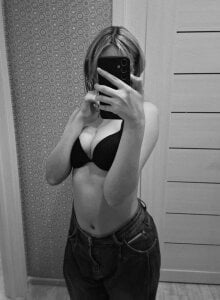 Marry_sharp look at my beautiful body зображення 4