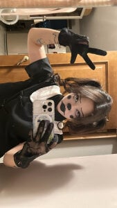 my halloween 2025 !! ~🧛🏻‍♀️🧟‍♀️🎃 de imsora  2 Imagens