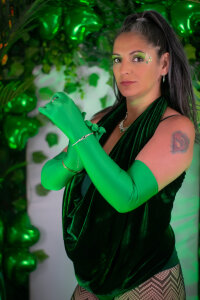 Madame_scarlett San Patrick 💚 Foto 4