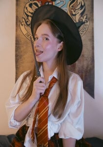 Cheril_Lady_ Magical student will seduce Pic 3