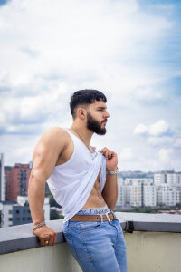 Maaz_Harem