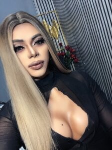 YOUR BEAUTIFUL WIFE de AlisonCox  4 Imagens