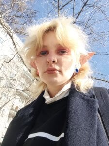 Sally_Dash Public Pic