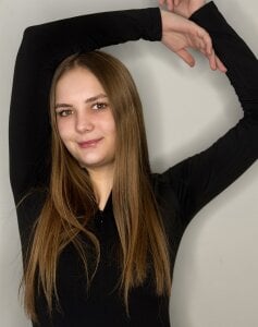 MindiFollman Public Pic 2