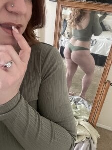 Peaches_N_Kreme Public Photo 4