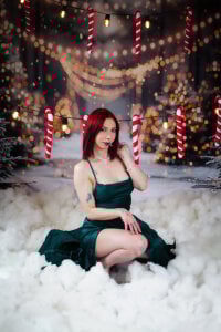 laura_olssen 🎄MERRY XMAS🎄 Pic 5