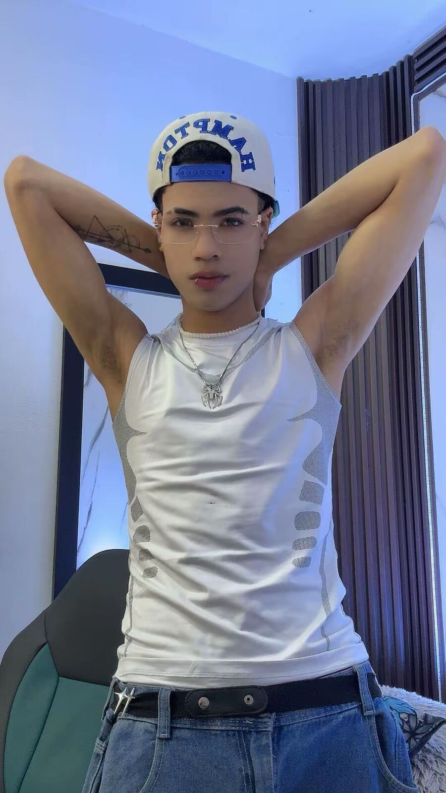 Foto em tendência de JacobBlackwell_ 8252