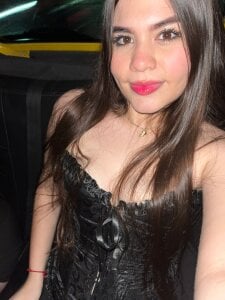 IsabellaBlow Public slika