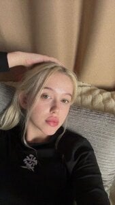 NecoleRemondini Daily Glow Pic 5