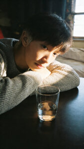 AOA-boy02 Public Foto