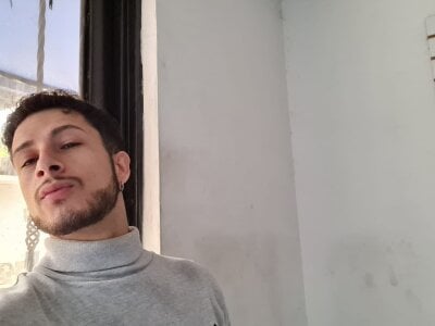 Reynoah me, in a normal day Pic 7