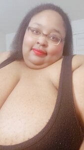 Loves_Aura Public Photo 3